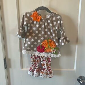 Rare Editions Brown Polka Dot Pumpkin set